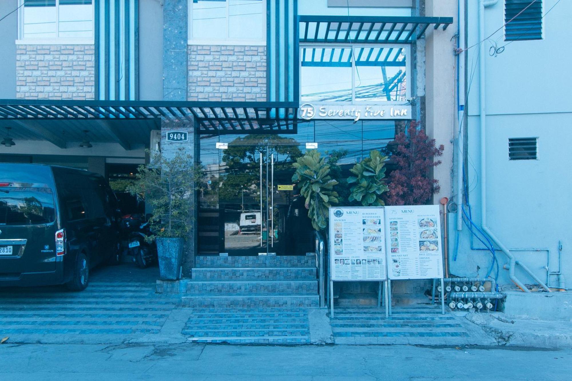 Reddoorz Plus At Seventy Five Inn Near Manila Airport Paranaque City المظهر الخارجي الصورة