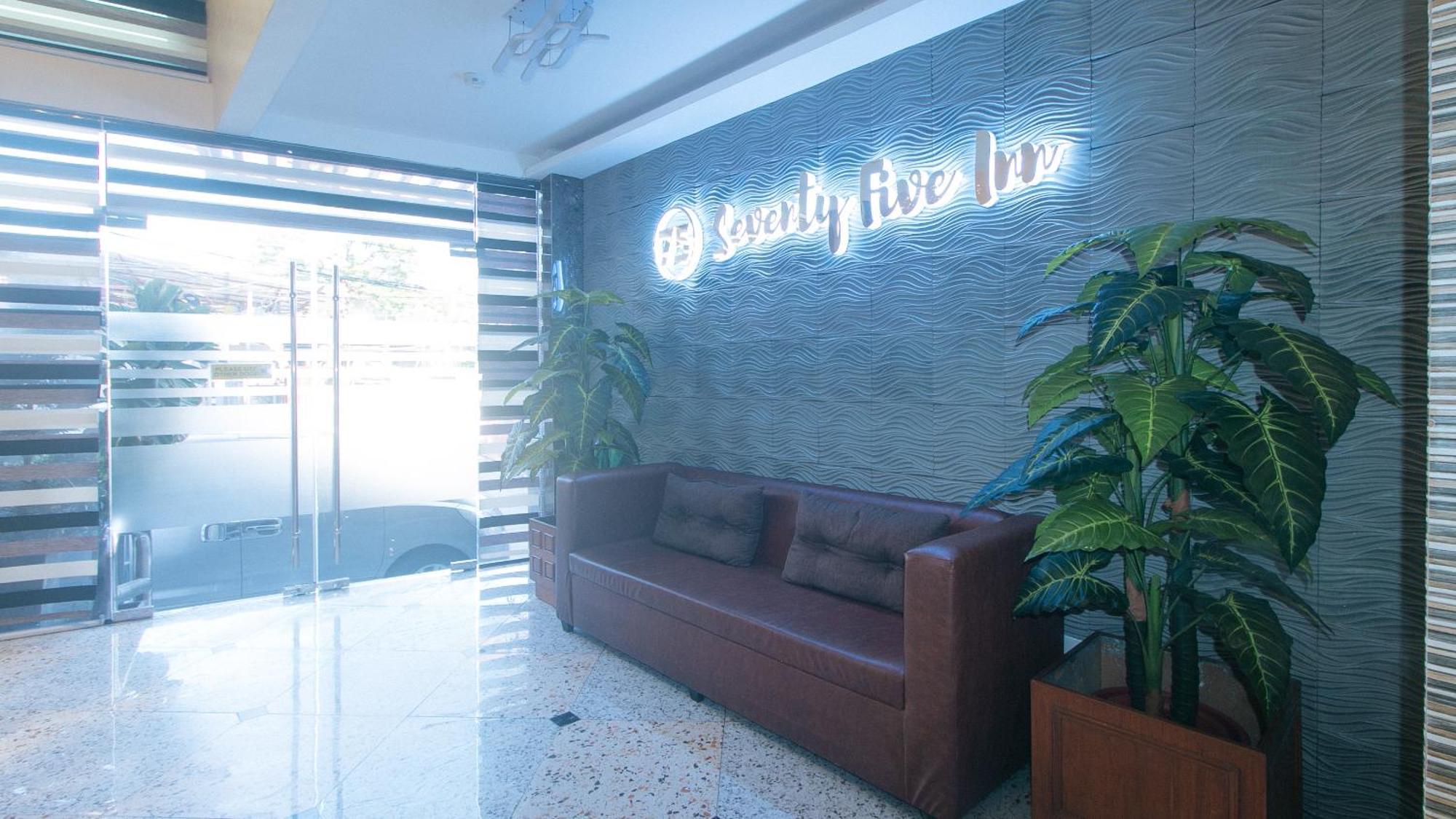 Reddoorz Plus At Seventy Five Inn Near Manila Airport Paranaque City المظهر الخارجي الصورة