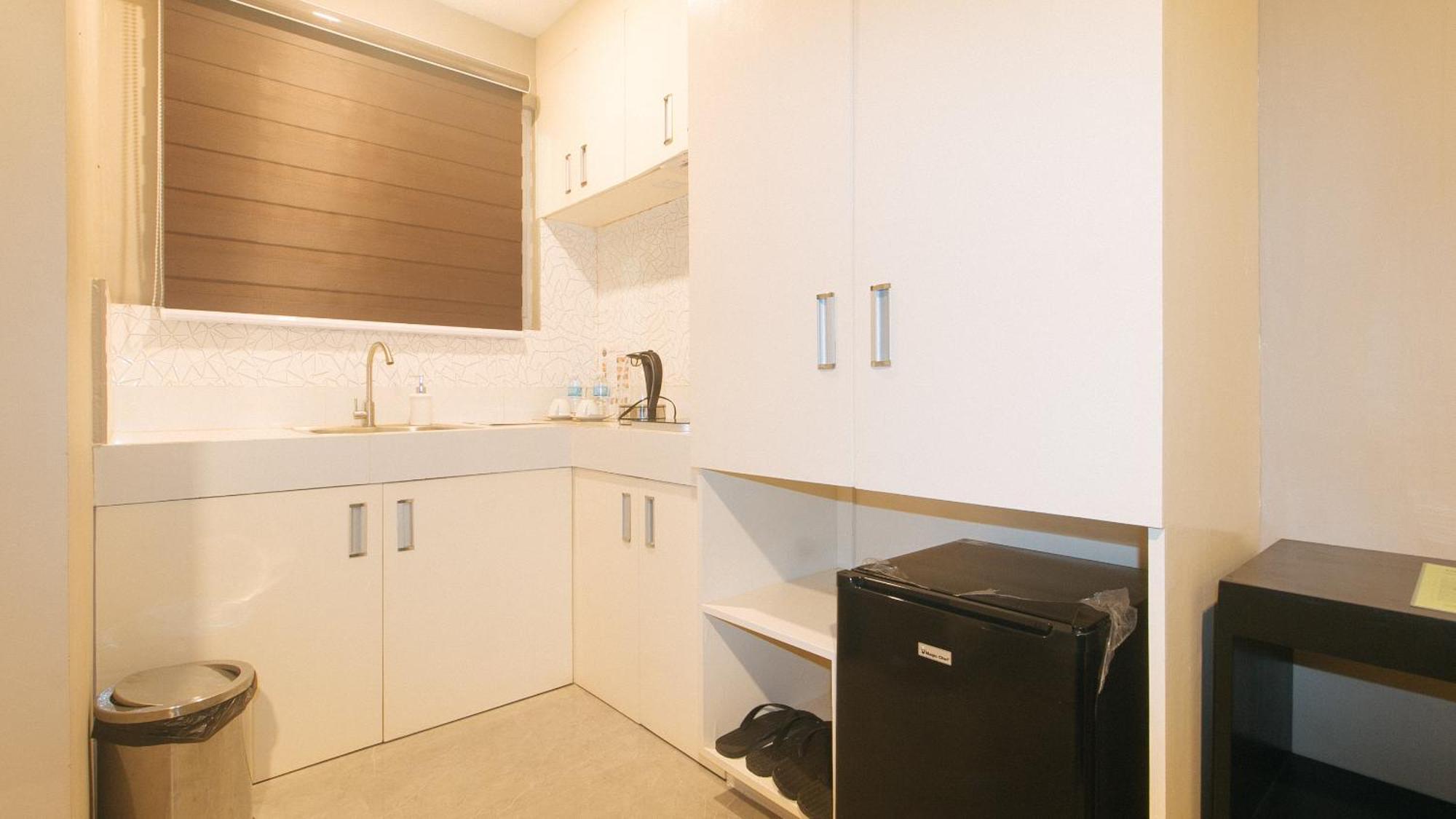 Reddoorz Plus At Seventy Five Inn Near Manila Airport Paranaque City المظهر الخارجي الصورة