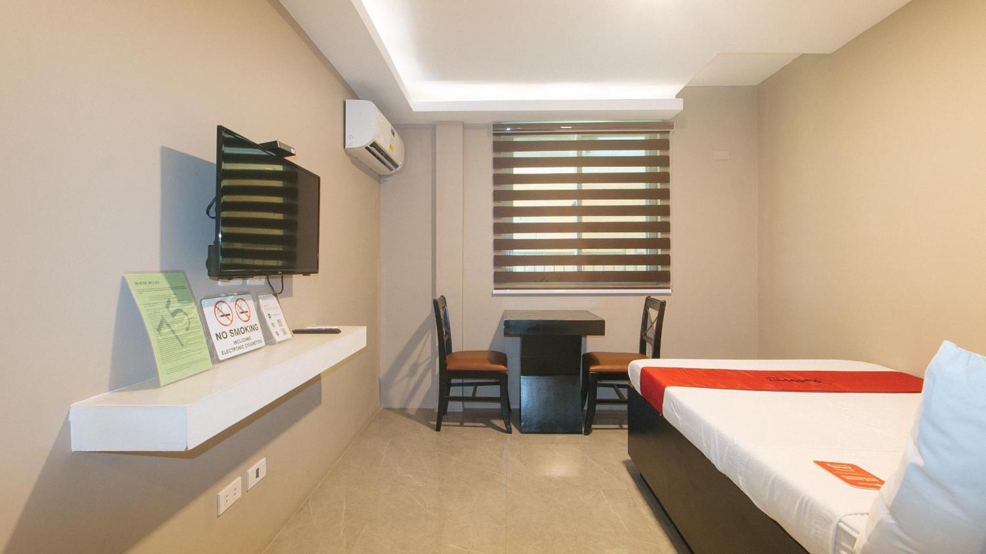 Reddoorz Plus At Seventy Five Inn Near Manila Airport Paranaque City المظهر الخارجي الصورة
