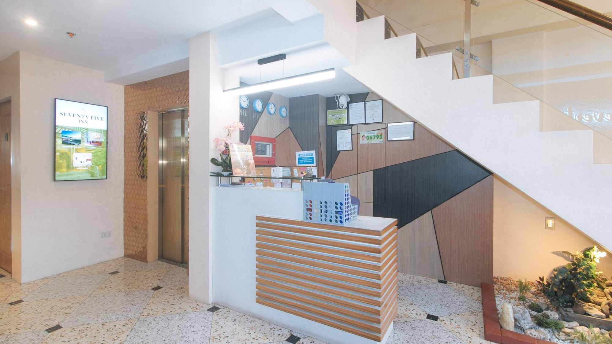 Reddoorz Plus At Seventy Five Inn Near Manila Airport Paranaque City المظهر الخارجي الصورة